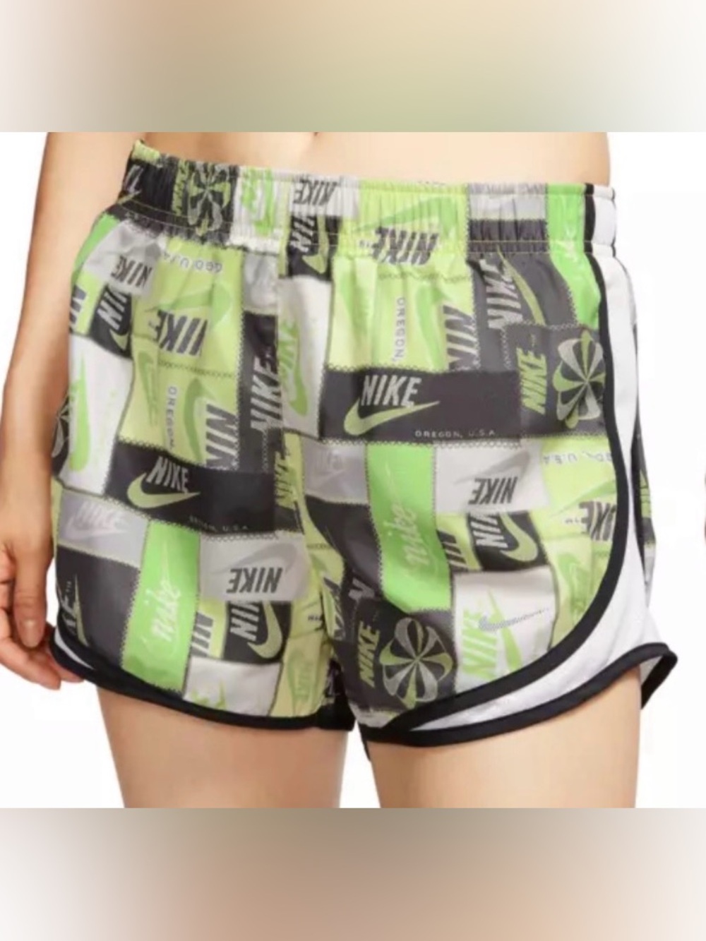 Nike Women's Tempo Printed Oregon patchwork design Running Shorts regular NWT